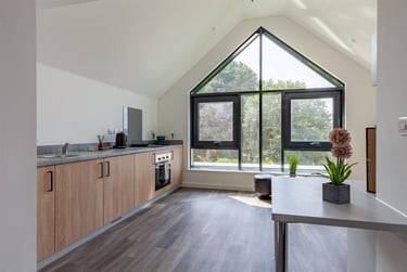 1 bed studio, Glenthorne Road, Exwick, Exeter, EX44GZ - Image 1